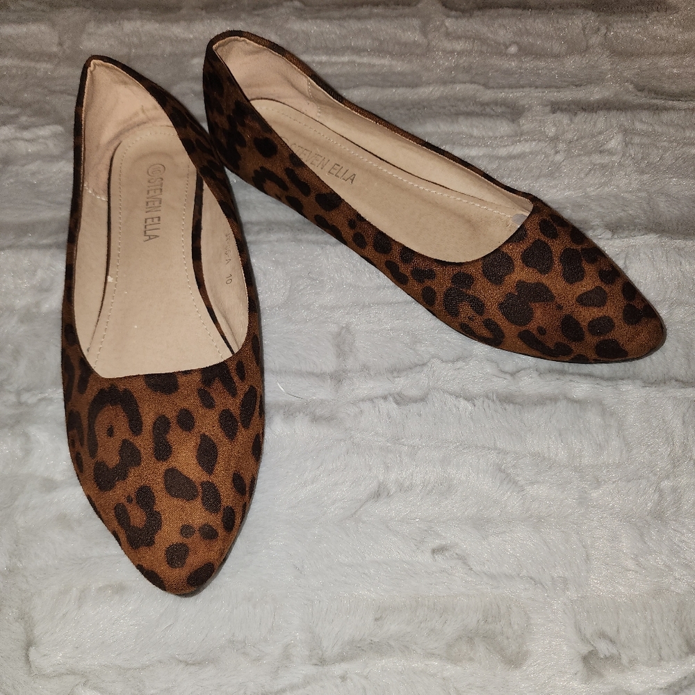 *Steven Ella Animal Print Flats - SZ 10* - Picture 2 of 5